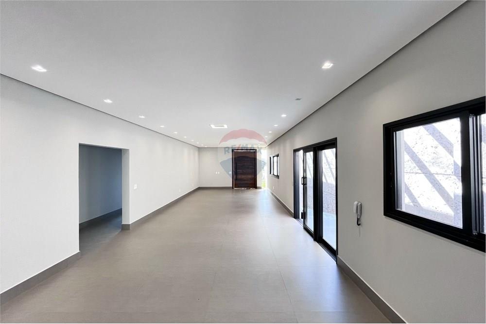 Casa - Venda - Capitólio , Minas Gerais - Imagem do WhatsApp de 2025-10-06 à(s) 11.49.08_ec8c93b7.jpg - 870731003-20