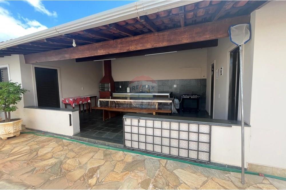 Casa - Venda - Araxá , Minas Gerais - cbe60cc8-3852-4dab-8ab8-103ea38e2a6b.jpg - 870431059-24