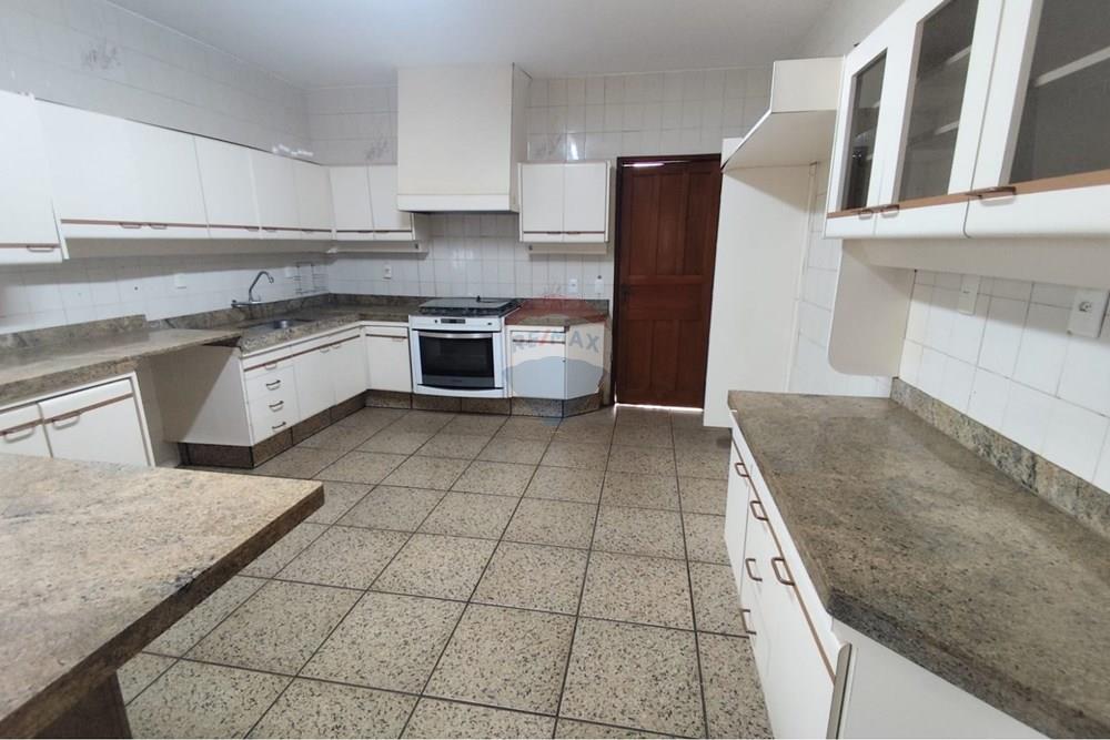 Casa - Venda - Uberlândia , Minas Gerais - WhatsApp Image 2026-02-10 at 17.06.10 (2).jpeg - Cozinha - 870381030-30