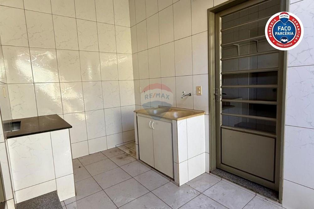 Casa - Alugar - Patos de Minas , Minas Gerais - WhatsApp Image 2026-01-09 at 16.09.45 (14).jpeg - 870631047-6