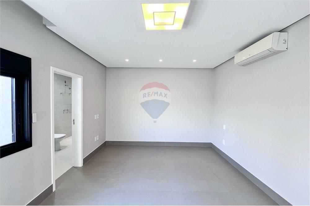 Casa - Venda - Capitólio , Minas Gerais - Imagem do WhatsApp de 2025-10-06 à(s) 11.49.13_968a2a33.jpg - 870731003-20