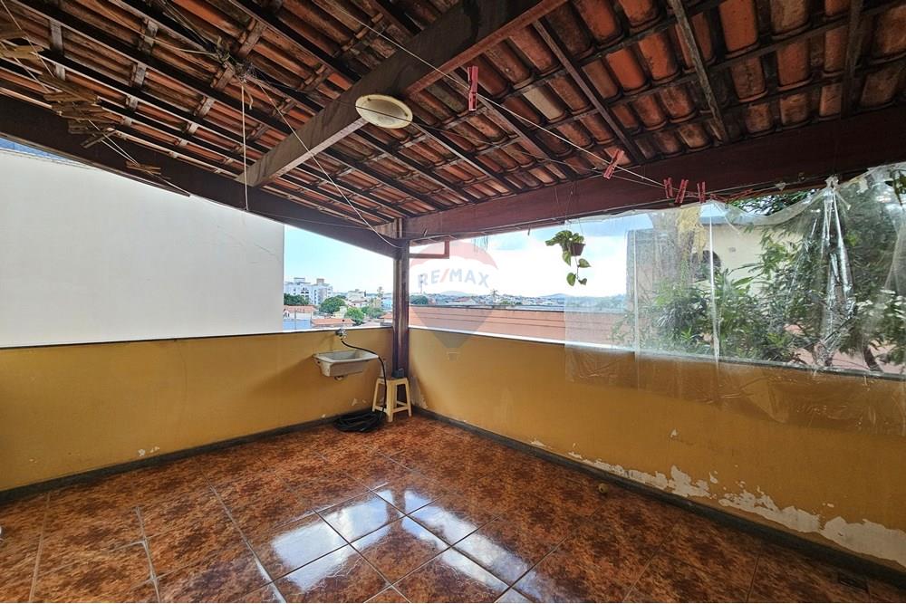 Casa - Venda - Belo Horizonte , Minas Gerais - Foto (37).jpg - Varanda - 870411099-24