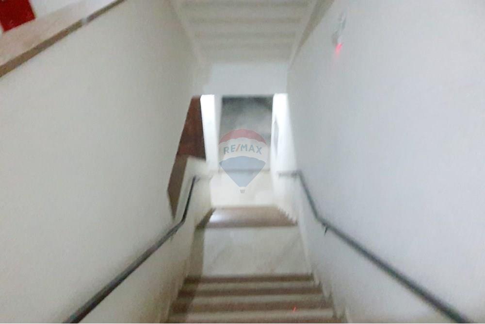 Apartamento - Venda - Belo Horizonte , Minas Gerais - foto 32 escada 2° piso para o 1°.jpeg - 870241097-35