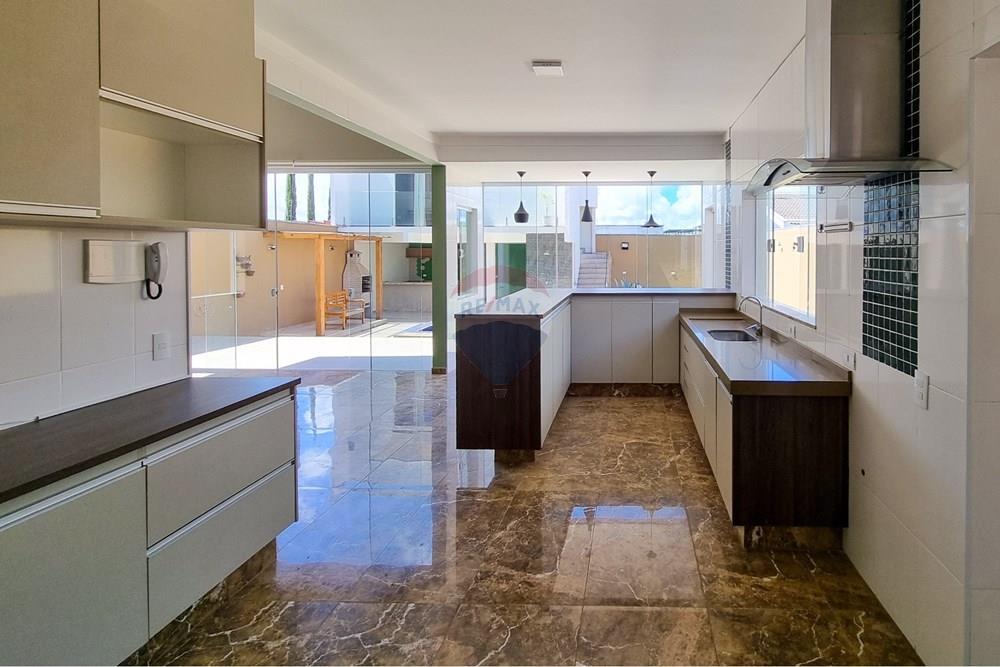 Casa - Venda - Poços de Caldas , Minas Gerais - 1000120689.jpg - 870361008-108