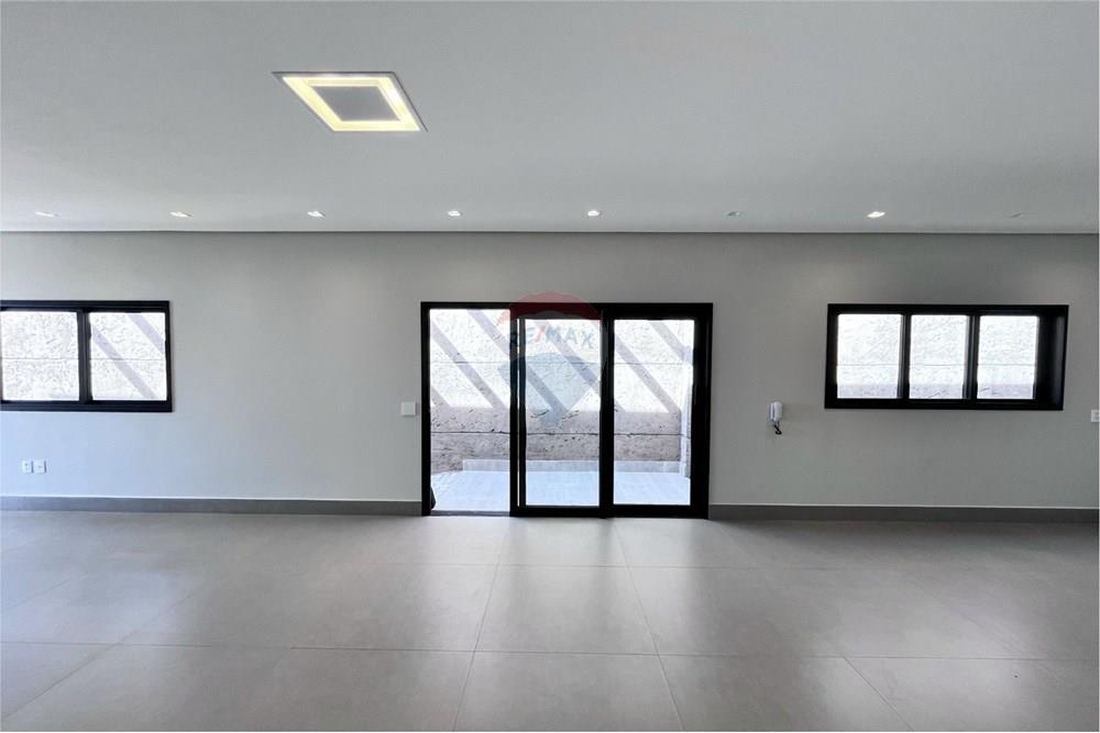 Casa - Venda - Capitólio , Minas Gerais - Imagem do WhatsApp de 2025-10-06 à(s) 11.49.09_dcc468f8.jpg - 870731003-20