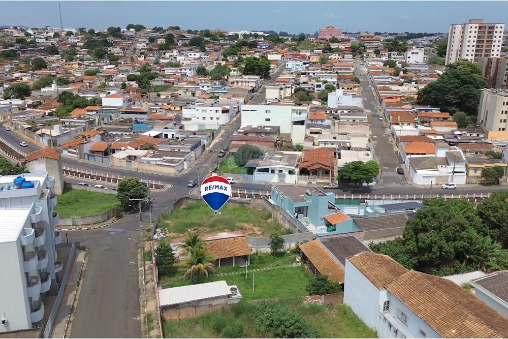 Terreno - Venda - Passos , Minas Gerais - 10.jpg - 870731001-76