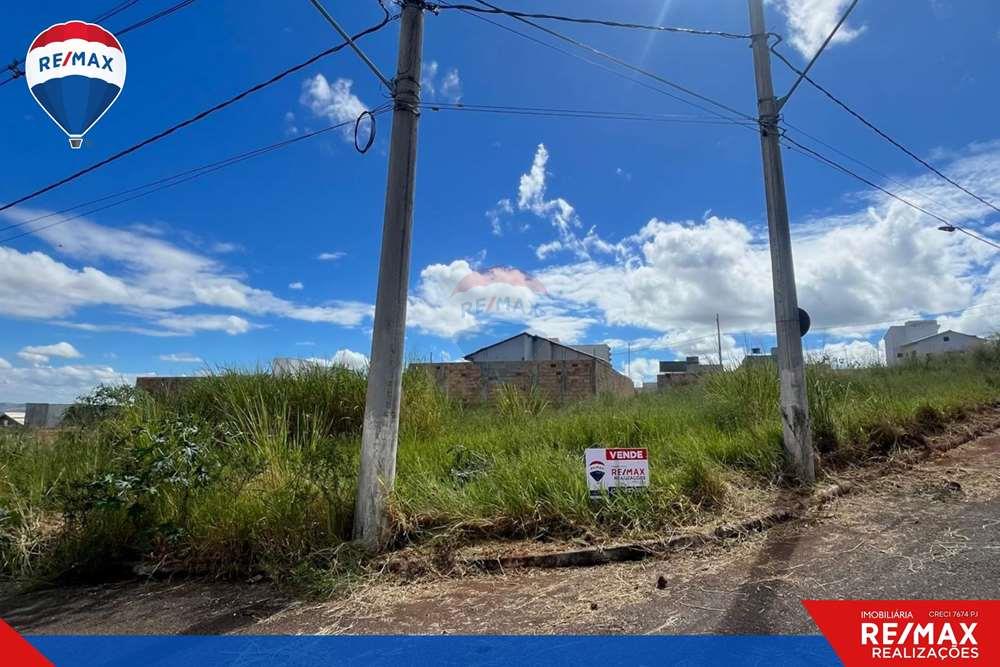 Land For Sale Patos de Minas , Minas Gerais 8706310115 , RE/MAX Public Listing