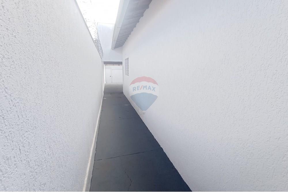 Casa - Venda - Uberaba , Minas Gerais - 18 Casa Venda 340 mil no São José em Uberaba na Remax 870291025-134.jpeg - 870291025-134