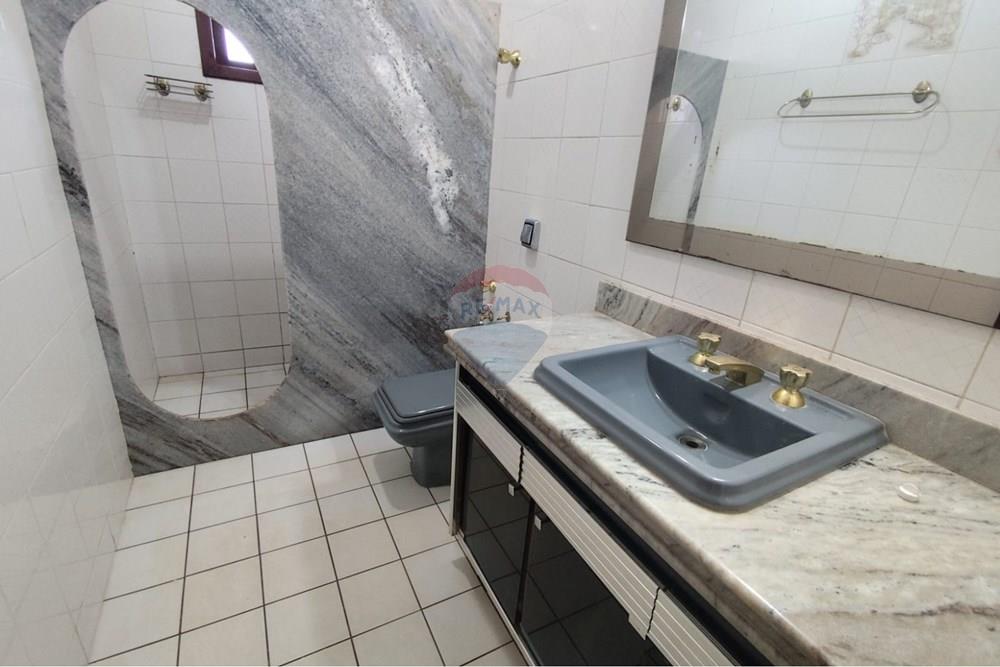 Casa - Venda - Uberlândia , Minas Gerais - WhatsApp Image 2026-02-10 at 17.06.08 (2).jpeg - Banheiro - 870381030-30