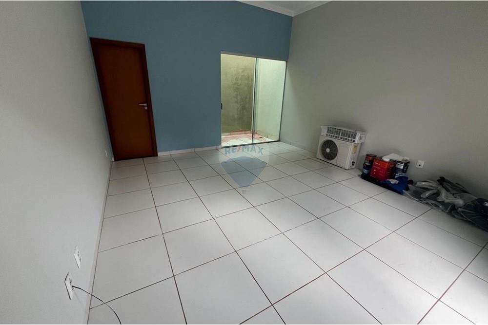Cj. Comercial/ Sala - Alugar - Ituiutaba , Minas Gerais - Imagem do WhatsApp de 2025-12-09 à(s) 16.44.21_16547baf.jpg - 870771001-39