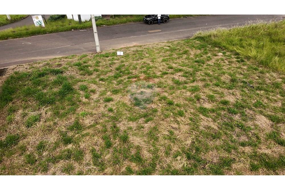 Terreno - Venda - Araxá , Minas Gerais - DJI_20260227095251_0024_D.JPG - Fachada - 870431039-58