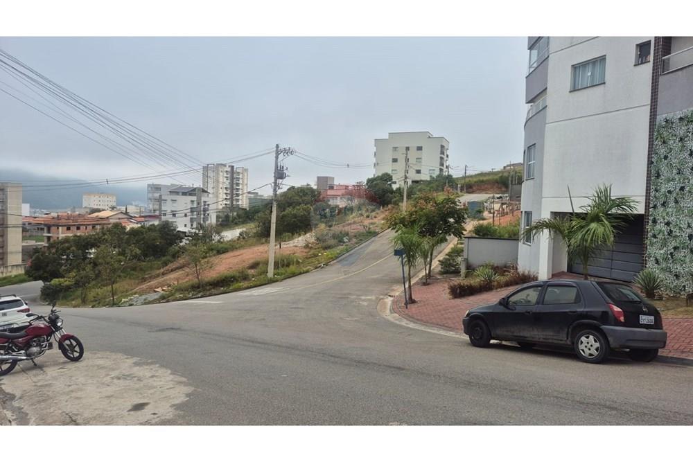 Terreno - Venda - Poços de Caldas , Minas Gerais - vista do terreno para local de equipamentos da prefeitura, área extensa..jpeg - 870361003-14