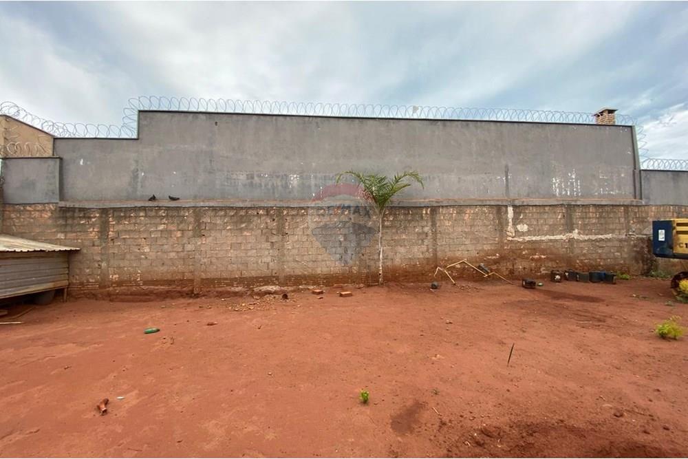 Terreno - Venda - Ituiutaba , Minas Gerais - Imagem do WhatsApp de 2025-11-17 à(s) 10.57.20_5d9856eb.jpg - 870771012-4