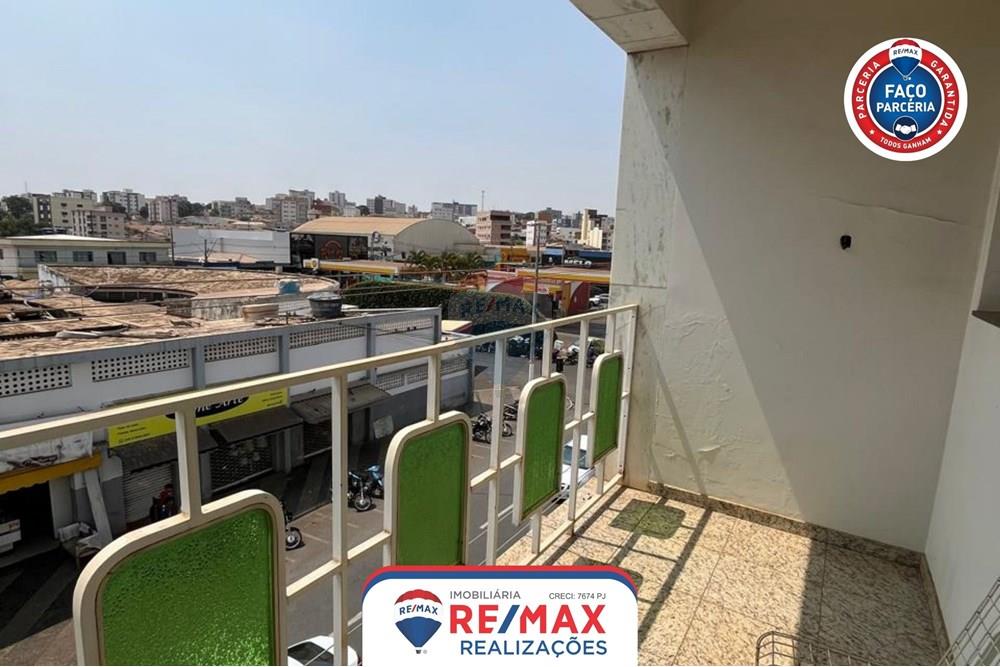 Gyvenamasis - Butas - Patos de Minas , Minas Gerais - BR - 7.jpg - 870631024-34