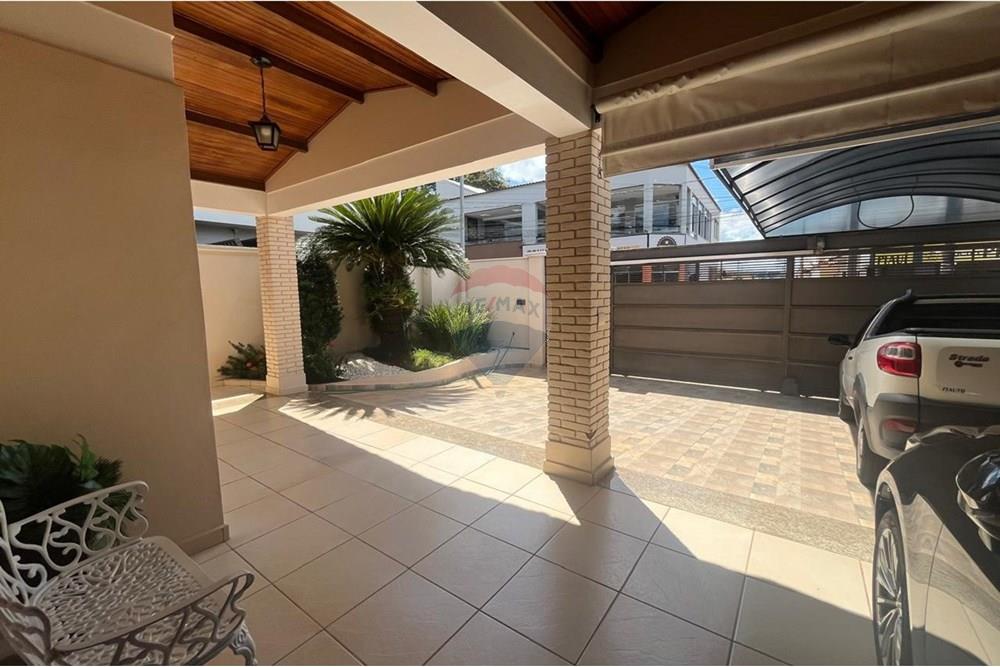 Casa - Venda - Araxá , Minas Gerais - 10f2fc8f-d1e1-4011-88f1-27a6998f47ca.jpg - 870431059-24