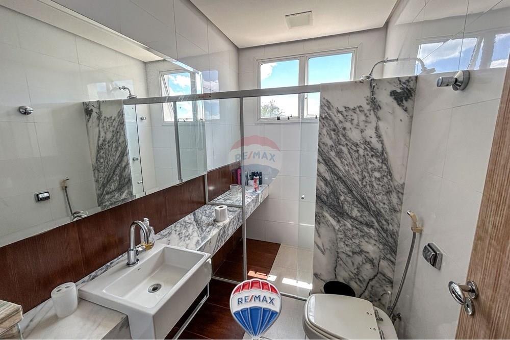 Casa - Venda - Capitólio , Minas Gerais - WhatsApp Image 2026-03-04 at 17.46.17 (1).jpeg - 870791006-5