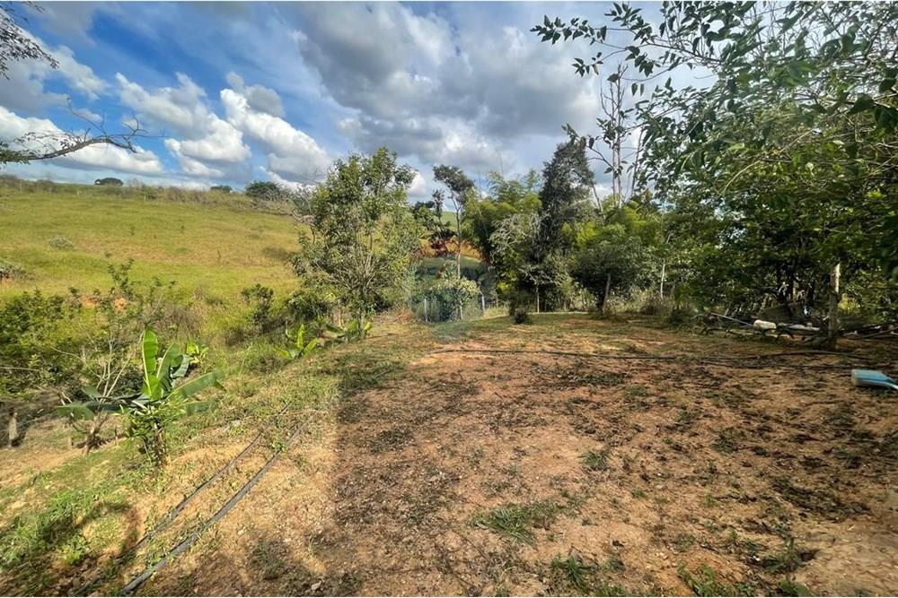 Rezidential - Ferma - Araxá , Minas Gerais - BR - 09.jpg - 870431045-46