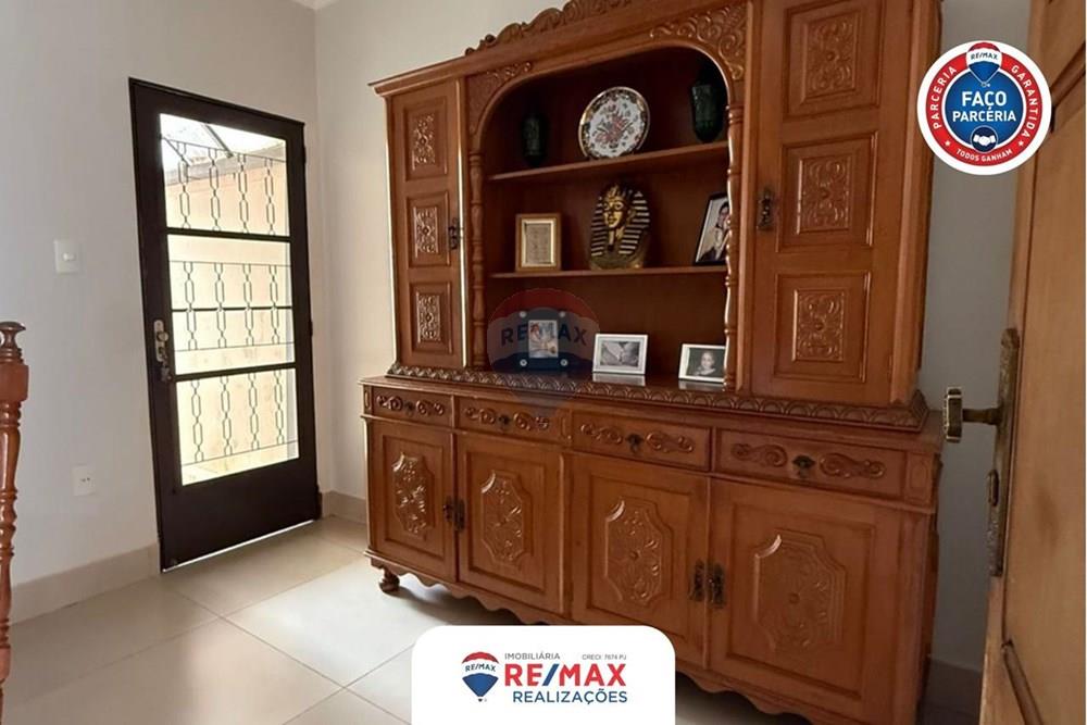 Casa - Venda - Patos de Minas , Minas Gerais - WhatsApp Image 2026-01-13 at 16.17.18 (11).jpeg - 870631022-40