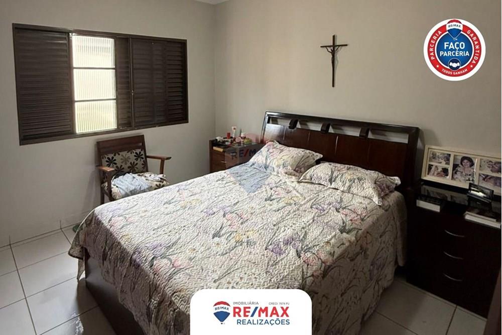 Casa - Venda - Patos de Minas , Minas Gerais - WhatsApp Image 2026-01-13 at 16.17.18 (8).jpeg - 870631022-40