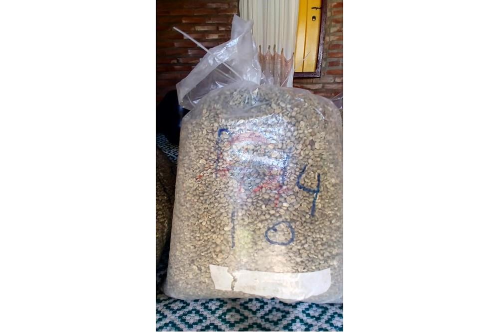 Chácara / Sítio / Fazenda - Venda - Piumhi , Minas Gerais - 20250816_104626.jpg - 870411101-9