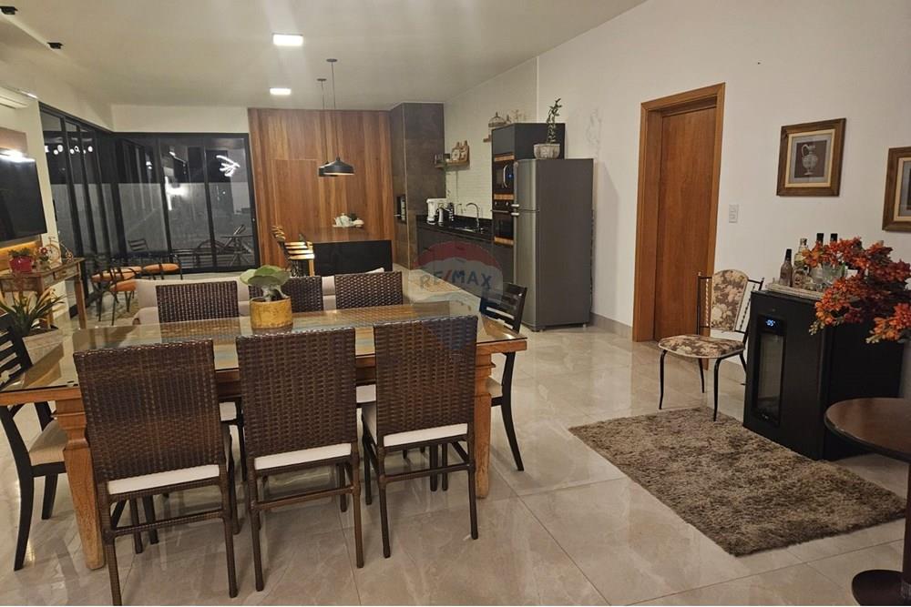 Residential - بيت مستقل - Araxá , Minas Gerais - BR - MONICA 5.jpeg - 870431058-2