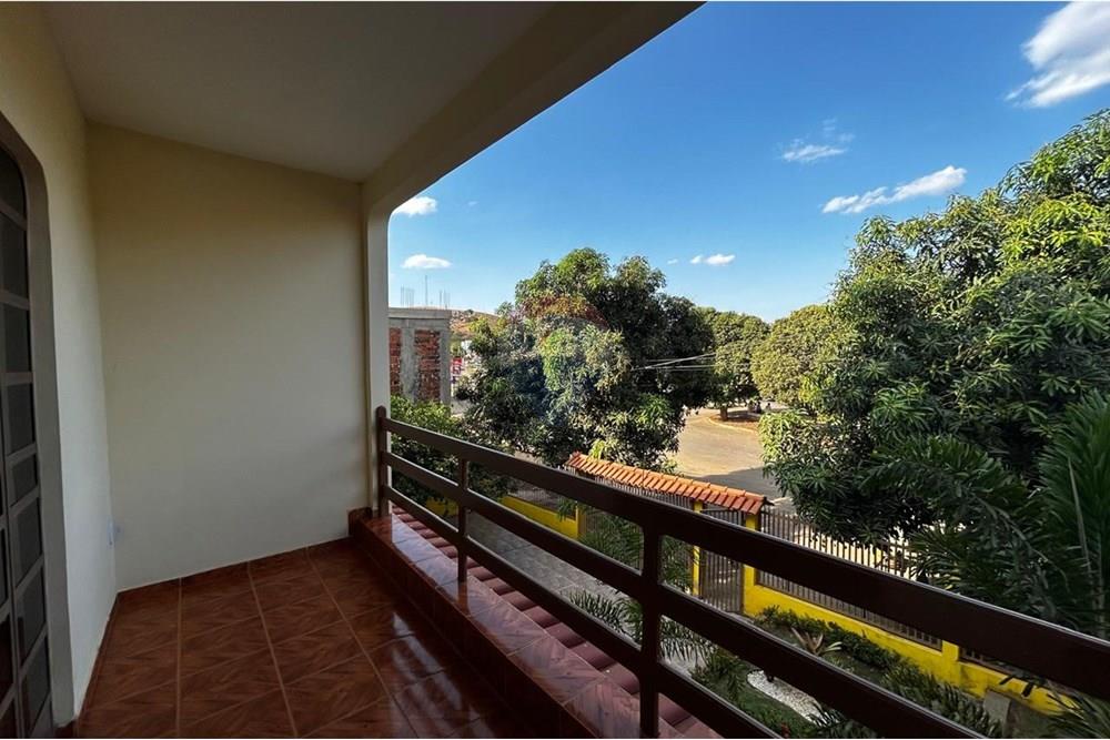 Sobrado - Venda - Dom Cavati , Minas Gerais - 607e89ef-1bc7-49d6-8716-cbbd56d4c259.jpg - 870671006-48