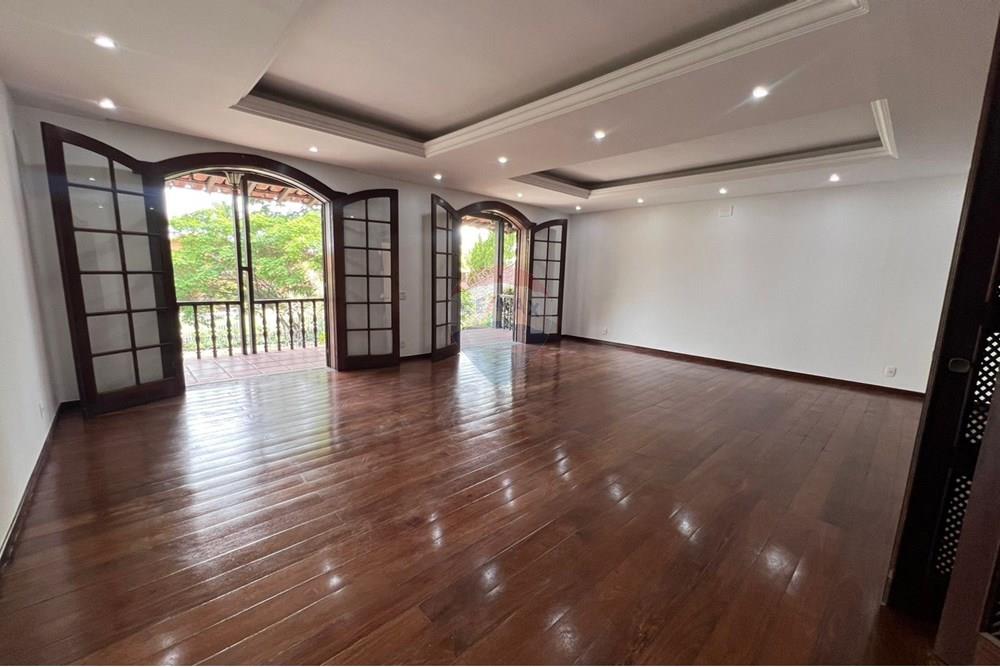 Casa - Venda - Belo Horizonte , Minas Gerais - Imagem do WhatsApp de 2025-11-05 à(s) 15.07.39_50fef475.jpg - 870411017-60