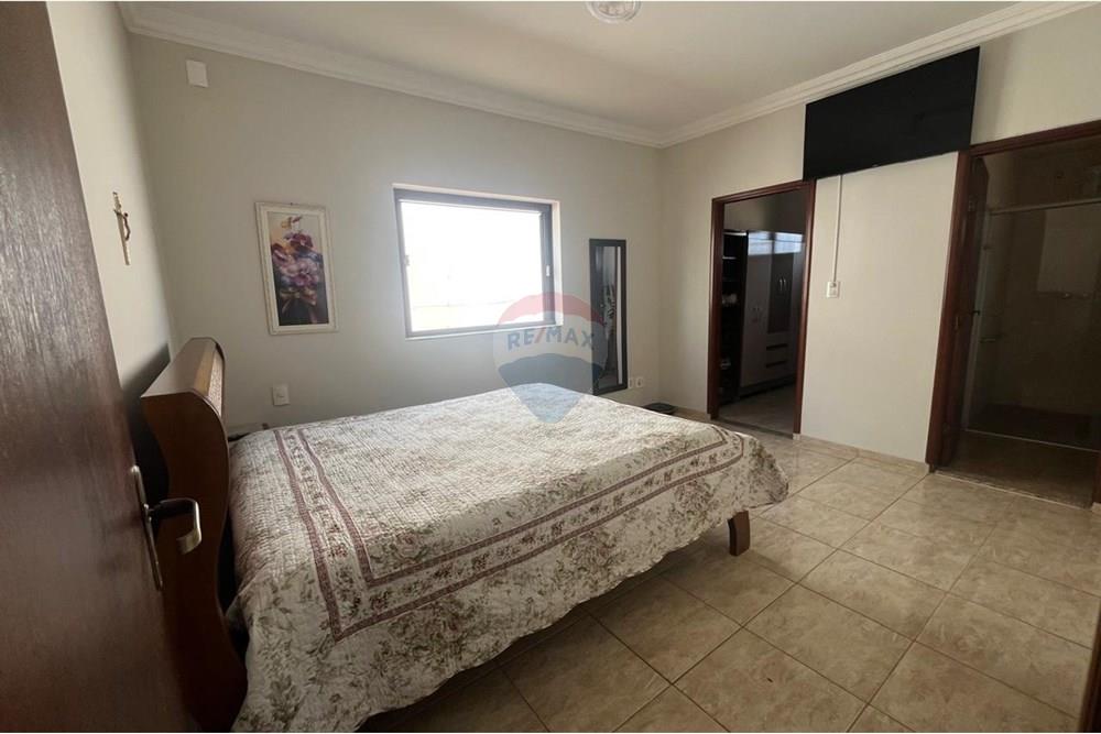 Casa - Venda - Araxá , Minas Gerais - d76f6af1-1183-4b39-ab6c-c8c31690abaa.jpg - 870431059-24