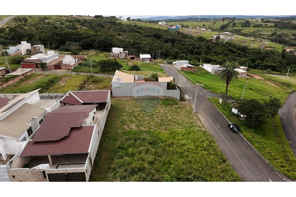 Terreno - Venda - Araxá , Minas Gerais - DJI_20260227094945_0012_D.JPG - Fachada - 870431039-58