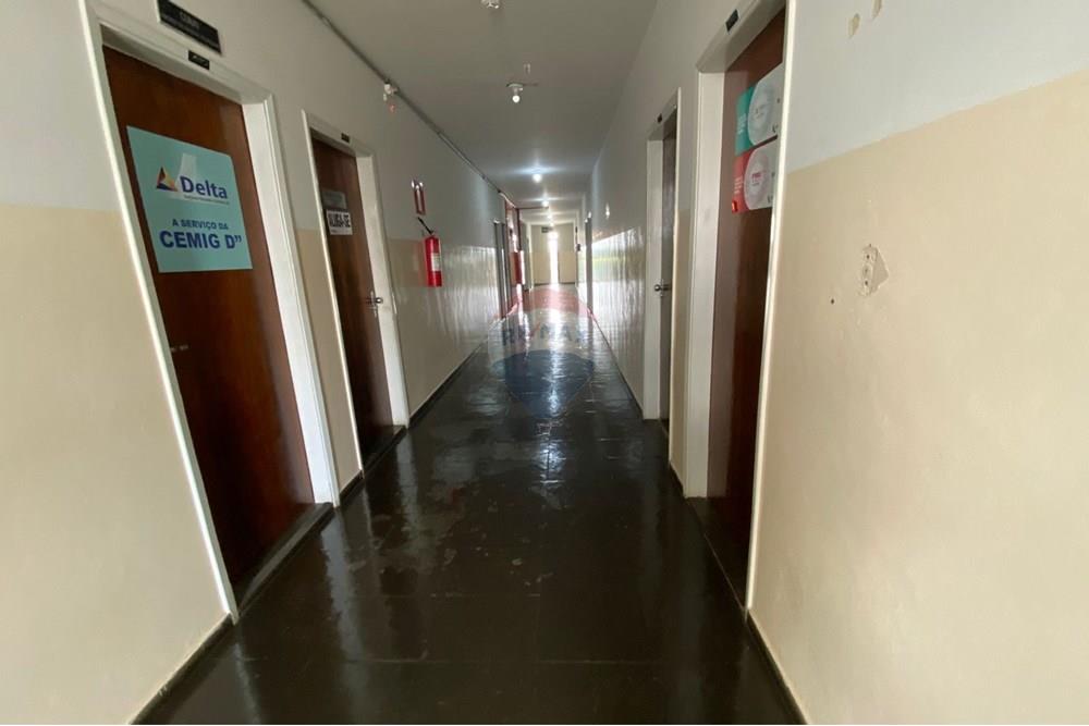 Cj. Comercial/ Sala - Venda - Araxá , Minas Gerais - WhatsApp Image 2025-11-04 at 13.42.22 (3).jpeg - 870431064-8