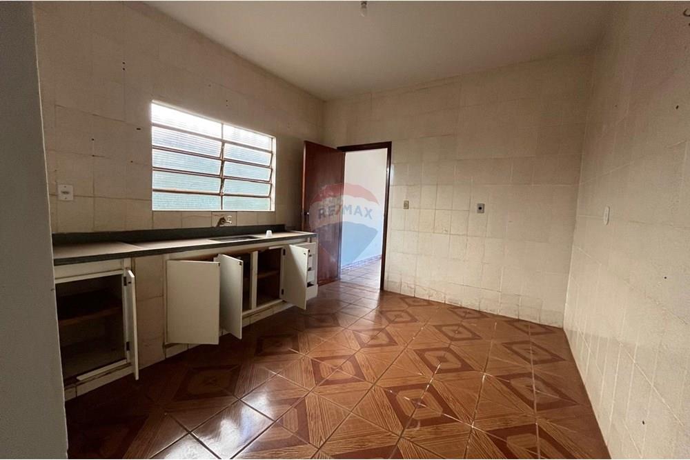 Casa - Venda - Ituiutaba , Minas Gerais - Imagem do WhatsApp de 2025-10-15 à(s) 15.04.05_120235ec.jpg - 870771001-26