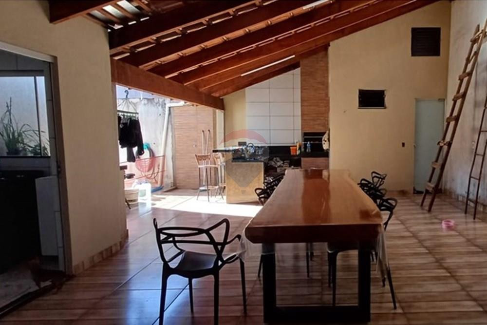 Casa - Venda - Ituiutaba , Minas Gerais - 85d810aa-da9b-4807-8935-68bb041a9df6.jpeg - 870771001-4