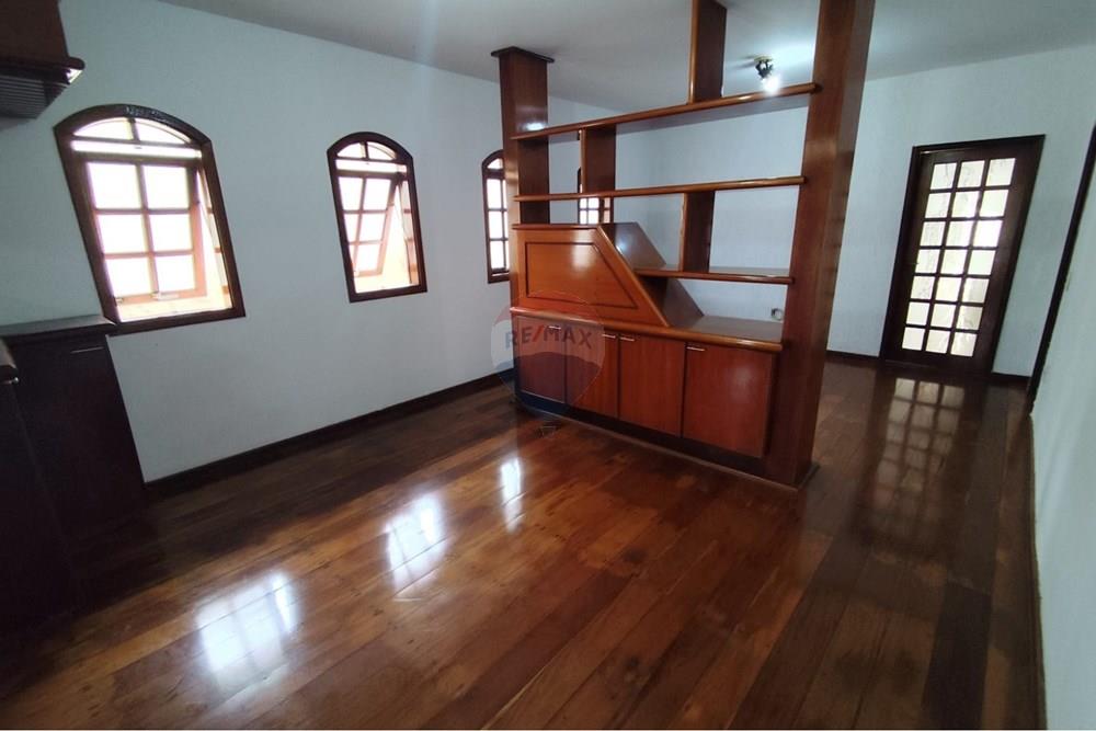 Casa - Venda - Uberlândia , Minas Gerais - WhatsApp Image 2026-02-11 at 10.07.30 (1).jpeg - Sala de estar - 870381030-30