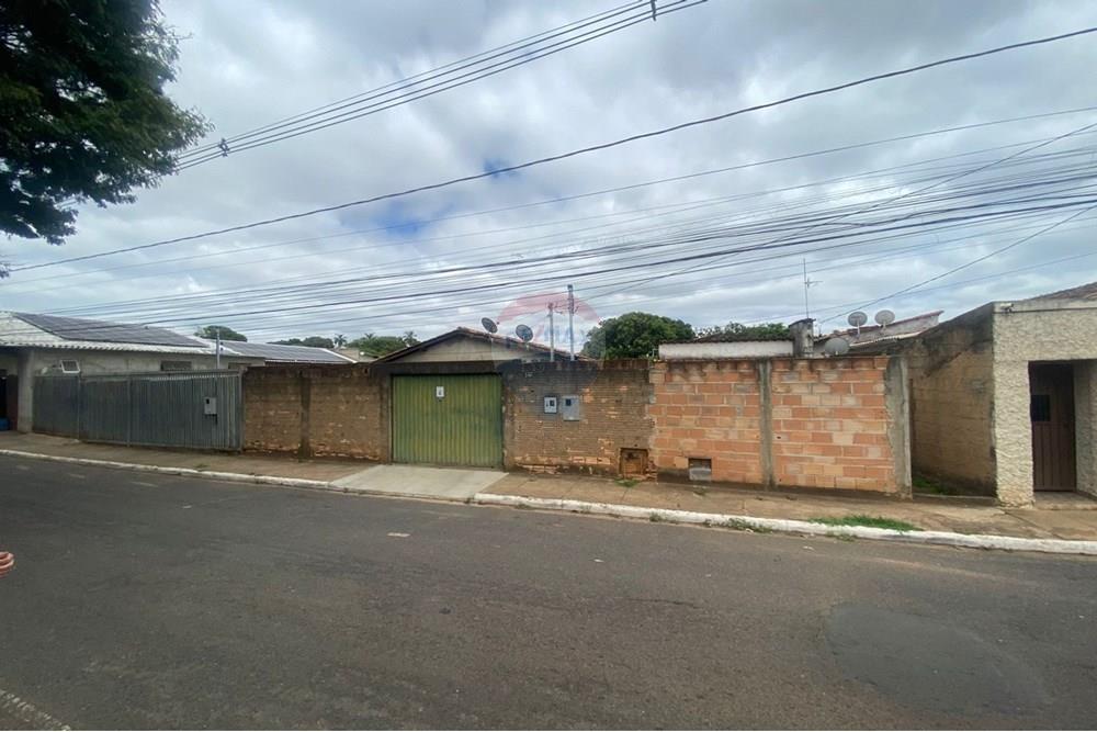 Casa - Venda - Araxá , Minas Gerais - WhatsApp Image 2025-11-11 at 13.08.36 (4).jpeg - Fachada - 870431064-11