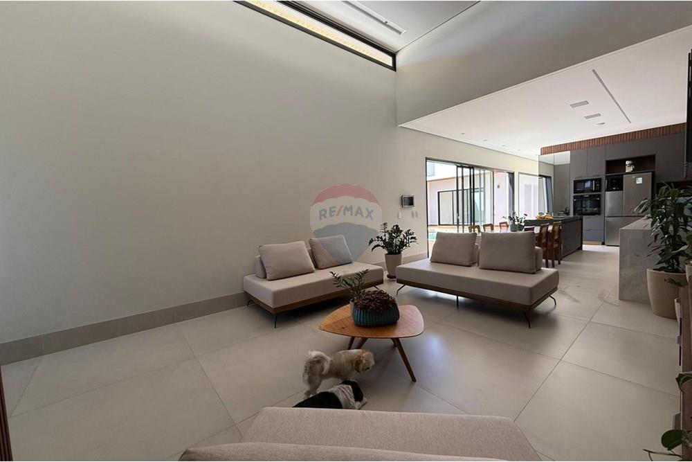 Casa - Venda - Araxá , Minas Gerais - WhatsApp Image 2025-10-04 at 19.47.39 (1).jpeg - 870431031-56