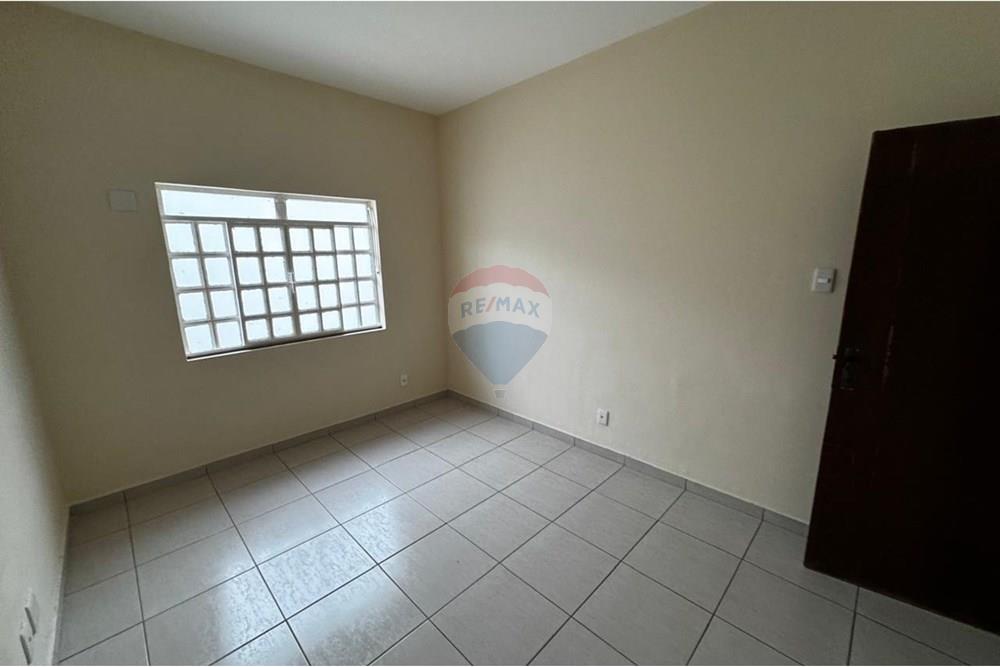 Casa - Alugar - Governador Valadares , Minas Gerais - 91f9488e-7af4-40fa-a4af-19930ab337b5.jpg - 870671006-47