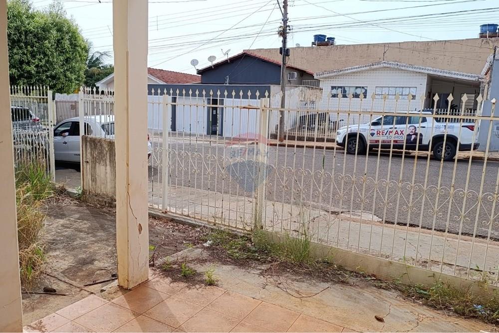 Casa - Venda - Ituiutaba , Minas Gerais - WhatsApp Image 2025-12-22 at 10.43.01 (1).jpeg - 870771001-46