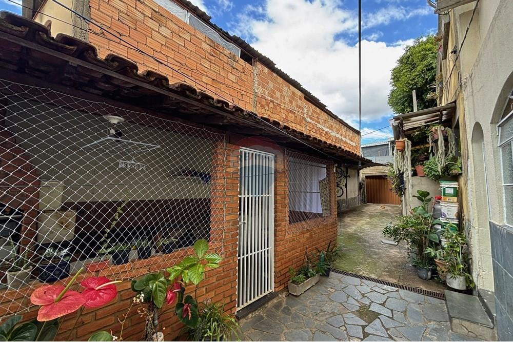 Casa - Venda - Belo Horizonte , Minas Gerais - 936ce37f-a32f-4ad0-87ec-20f057c5f17c.jpg - Área de serviço - 870351012-224