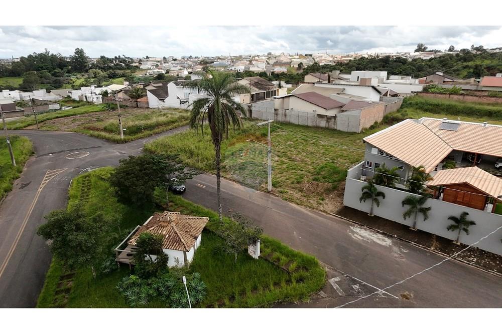 Terreno - Venda - Araxá , Minas Gerais - DJI_20260227094822_0007_D.JPG - Fachada - 870431039-58