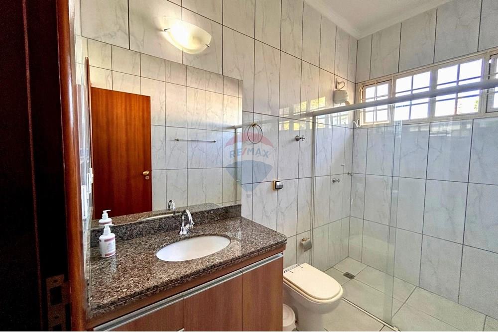 Sobrado - Venda - Uberlândia , Minas Gerais - 20250703_115003_0019.jpg - 870381035-1