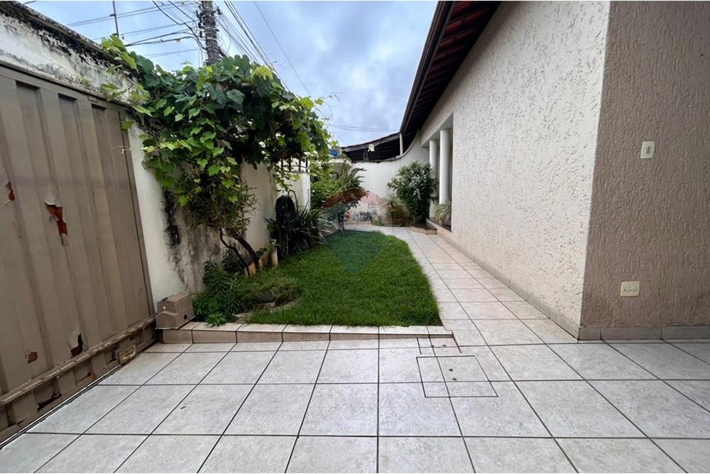 Casa - Venda - Ipatinga , Minas Gerais - WhatsApp Image 2025-12-13 at 12.07.20 (1).jpeg - Jardim Externo - 870711015-15