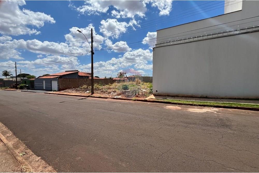 Terreno - Venda - Ituiutaba , Minas Gerais - IMG-20250925-WA0004.jpg - 870771008-3