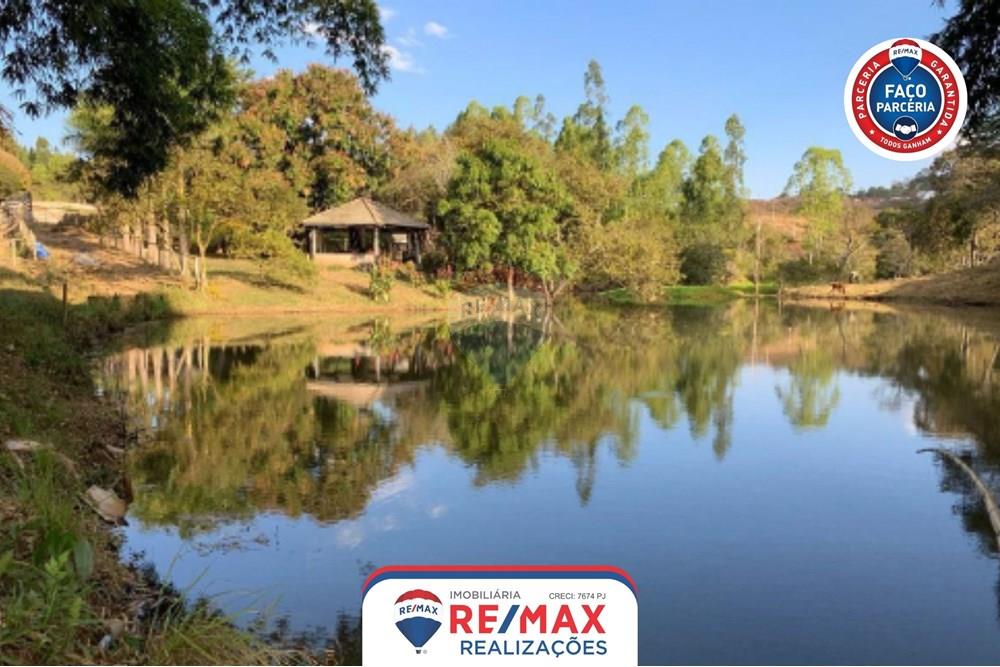 Gyvenamasis - Ferma - Patos de Minas , Minas Gerais - BR - 8.jpg - 870631011-31