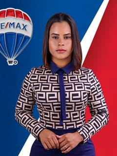 Erika Oliveira - RE/MAX PROSPERA