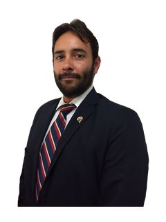 Broker/Owner - Nicola Passos Maniglia - RE/MAX CERRADO