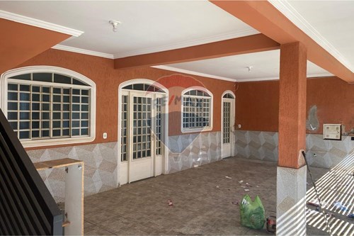 Venda-Sobrado-8 , QNM 02 CONJUNTO E  - CAIXA D ÁGUA  - Ceilandia Norte , Ceilandia , Distrito Federal , 72210205-880401011-31