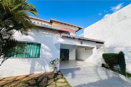 Venda-Casa de Condomínio-SHA Conj 6 Vereda da Cruz , 31  - Forum de aguas Claras  - Arniqueiras , Águas Claras , Distrito Federal , 71.996-065-880341018-173