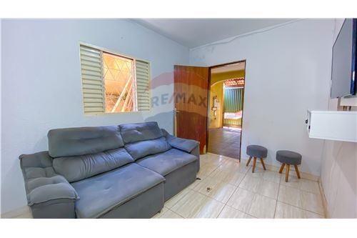 For Sale-Two Level House-Quadra 28 Conjunto E Lote , 10  - Paranoá , Brasilia , Distrito Federal , 71572-805-880111037-26