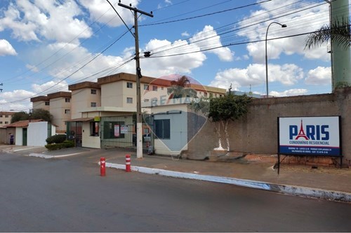Venda-Apartamento-Parque Esplanada III , Valparaíso de Goiás , Goiás , 72876316-880391077-1