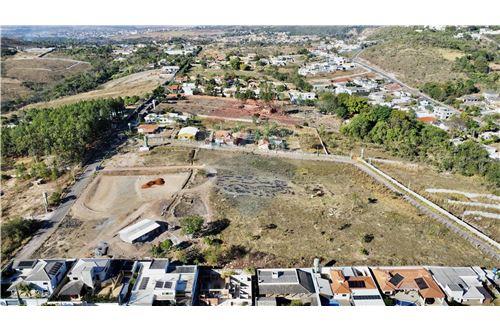 Venda-Terreno-Mansões Serranas Jardim Botânico , 08  - Próximo da escola de inglês CIEIC  - Jardim Botânico , Brasília , Distrito Federal , 71680-381-880341086-10